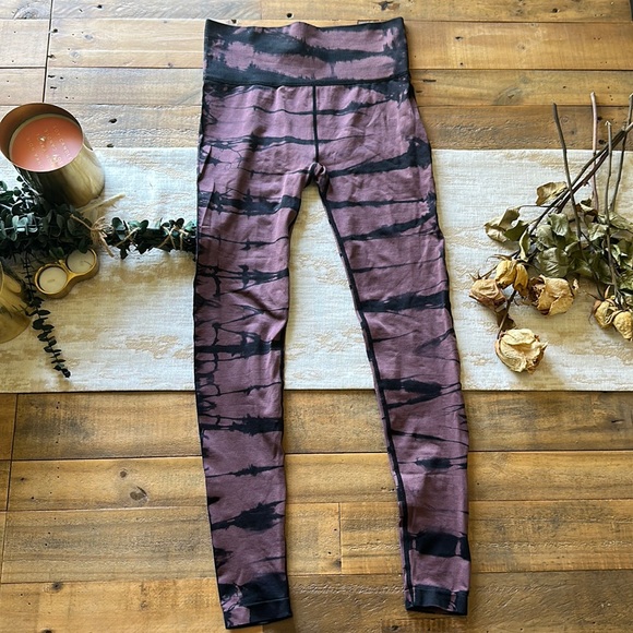 Zella Xs Tye Dye leggings. Marble. purple black. Full length ankle. NWOT - Picture 1 of 7